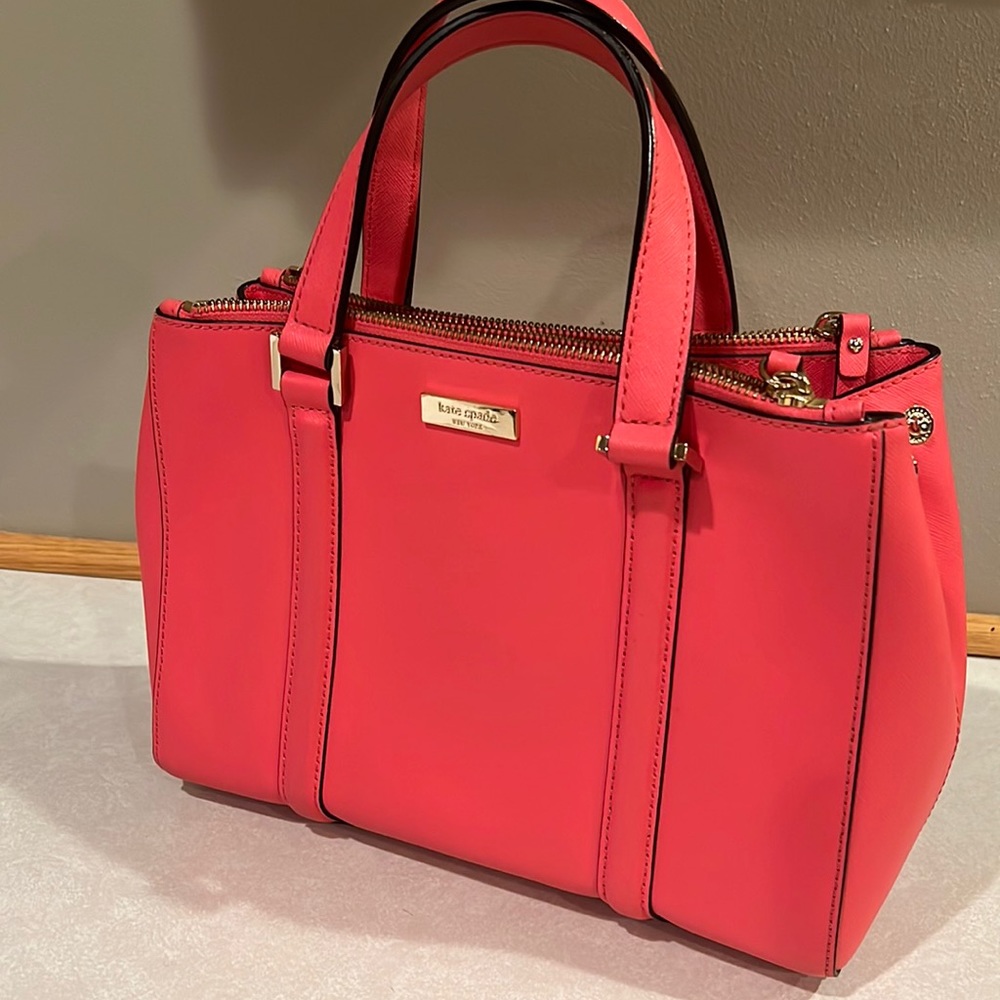 Pink Kate Spade Handbag with shoulder Strap